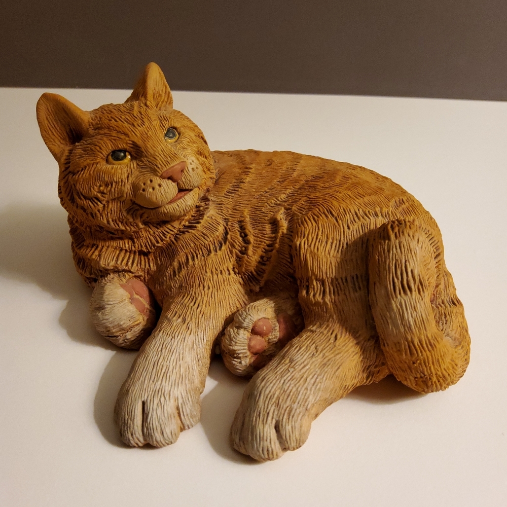 Orange Tabby Cat Figurine by Artist Don James - Signed - 1980's